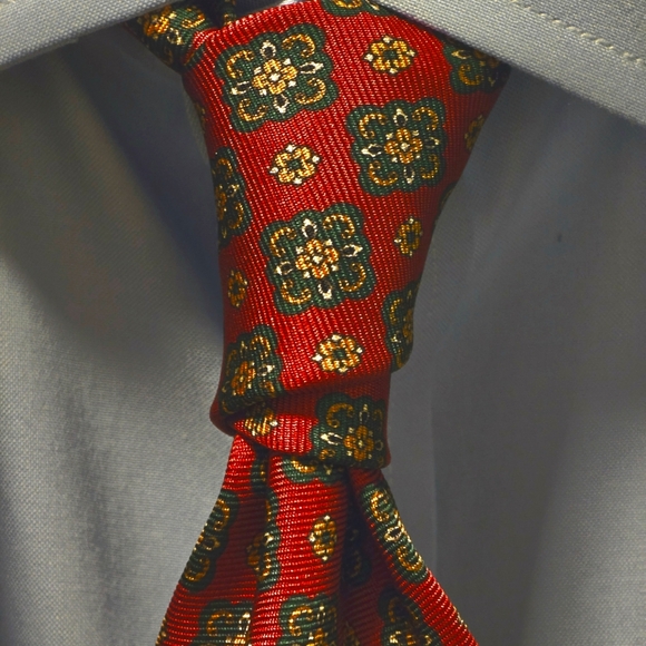 100% Silk Tie - Picture 3 of 7